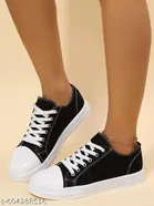 Shoetopia Black Colorblocked Sneakers Size IND-5