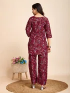 Georgette Printed Kurti With Pant & Dupatta for Women, Maroon 