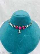DIVA FANCY NECKLACE