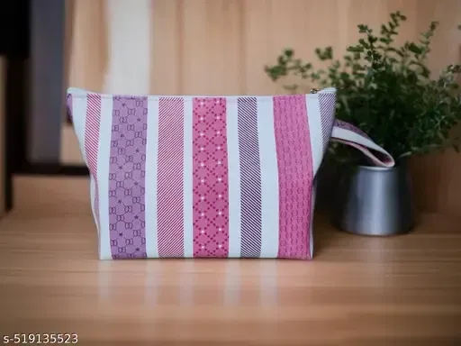 Astute Travel Makeup Pouch (Pack Of 1) (Multicolour)