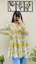 Floral Tops & Tunics for Women 