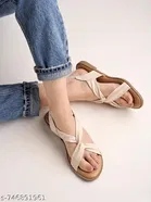 Shoetopia Flat Cream Size 8.0