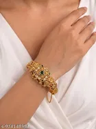 Bracelet for Girls and Woman, Gold, Free Size