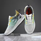 Sports Shoes for Men, White 