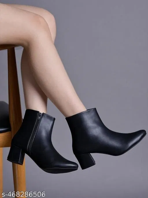 Shoetopia Solid Synthetic Block Heeled Boots Black (IND-7)