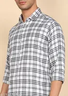 Cotton Blend Checked Shirts for Men, White 