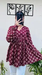 Floral Printed Round Neck Cotton Short Kurti for Women 