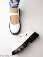 Shoetopia Girls Loafers - White 