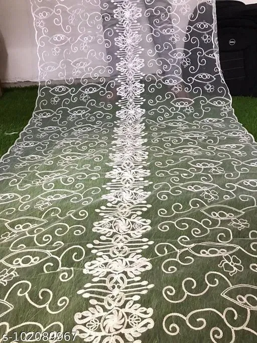 Embroidered Net Stall with Aari Work (White, Free Size)
