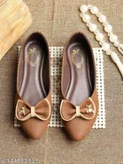 Shoetopia Brown Ballerinas 