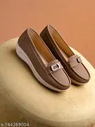 Shoetopia Girls Casual Shoes Brown 