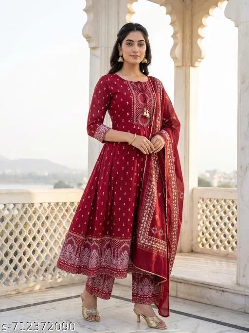 Printed Acrylic Kurta Set for Women (Beige, M)