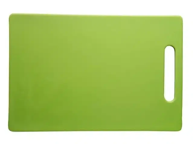 Plastic Vegetable Cutting Board (Green, 20x15 cm)