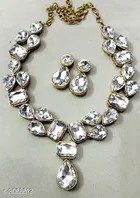 Women'S Alloy Gold Plated Jewellery Set, White