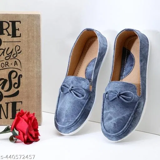 PU Loafers for Women (Blue, 6)