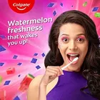 कोलगेट मैक्सफ्रेश वॉटरमेलन ब्लास्ट टूथपेस्ट विद कूलिंग क्रिस्टल्स 100 g