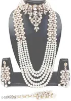 Elegant Pearl Jewellery Set