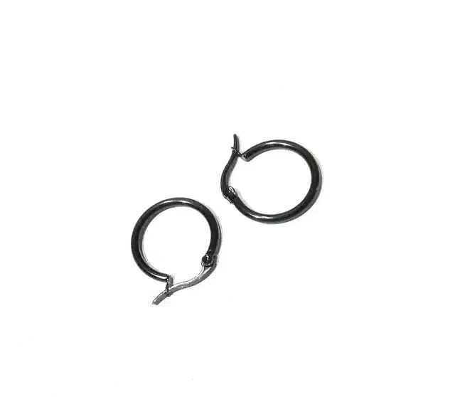 Metal Earrings for Men (Silver, Set of 1)