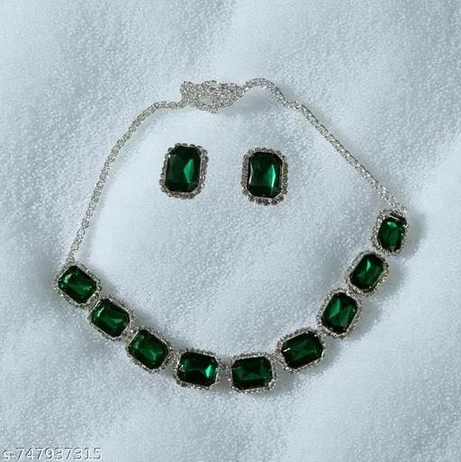 Necklace and Earrings Set for Women (Green, 1)
