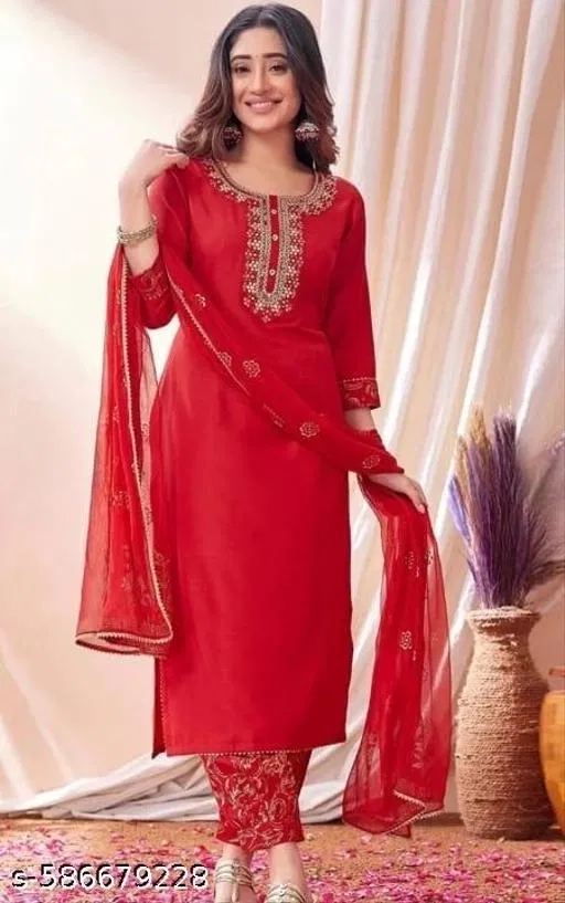 Rayon embroidered Kurta Set for Women (Red,L )