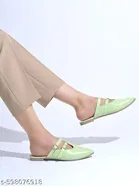 Solid Synthetic Comfort Pointed Toe Ballerinas 