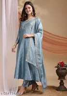 Solid Vichitra Silk Kurta Set for Women 