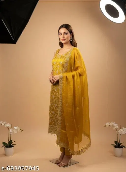 Bandhani Printed Jaipuri Kurti for Women (Mustard, Un Stitched)
