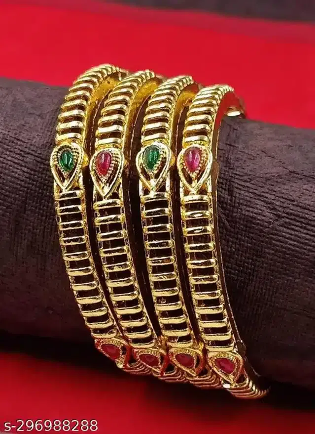 Trendy Bangles for Women (Gold, 2.6)