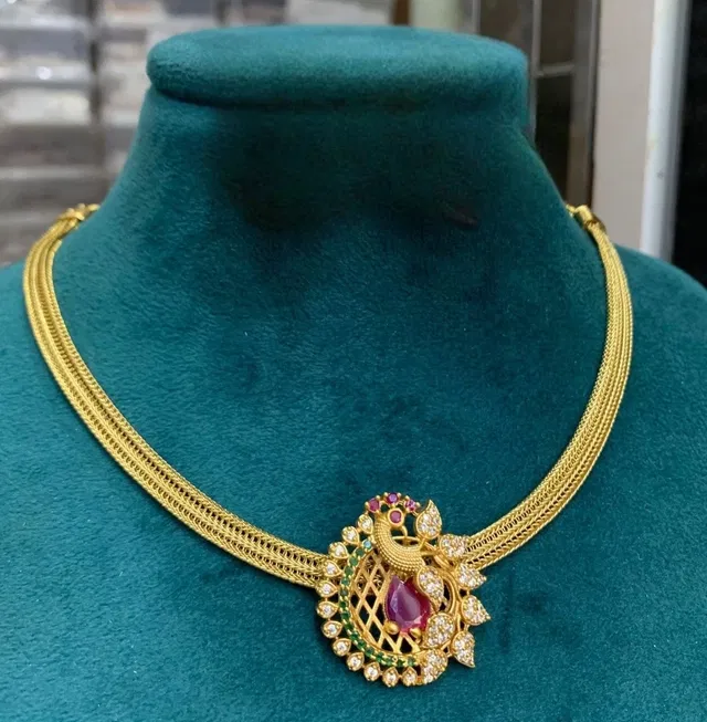 Zircon Gold-plated Copper Jewellery Set for Women (Black, Free Size)
