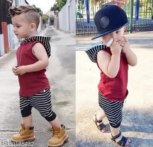 Cotton Printed Clothing Set for Boys (Maroon & Grey, 4-5 Years)