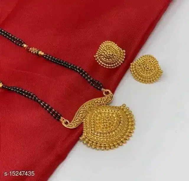 Mangalsutra with Earrings for Women (Gold, Set of 1)