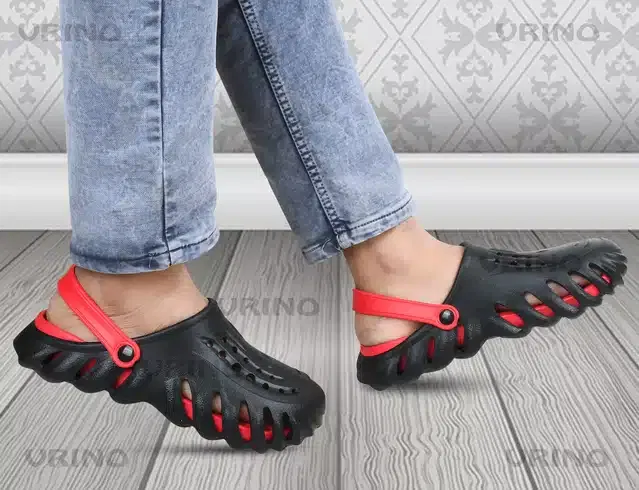 Clogs for Men (Black, 7)