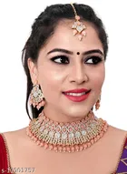 Gold Free Size Jewellery Set for Women