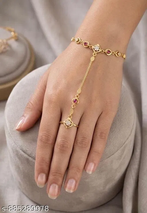 Hath Panja Bracelet for Women (Gold, Free Size)