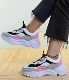 Sports Shoes for Women 