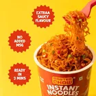 Master chow Cup Noodles Chilli Garlic Flavour 100 g
