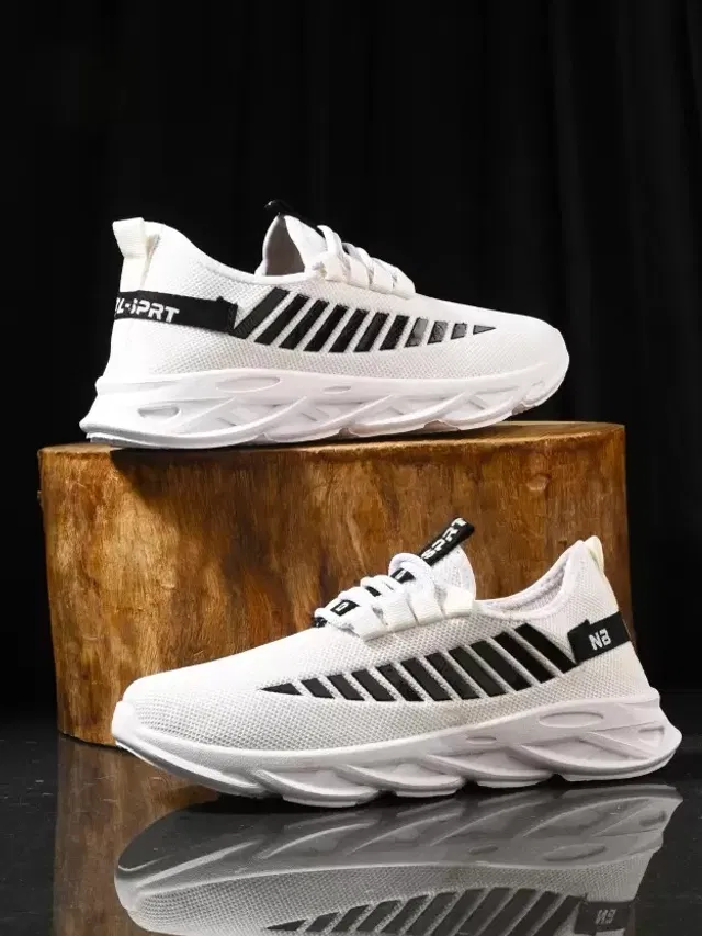 Casual Shoes for Men (White, 8)