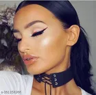 Highlighter London Beauty Girl With Chrome illuminator 