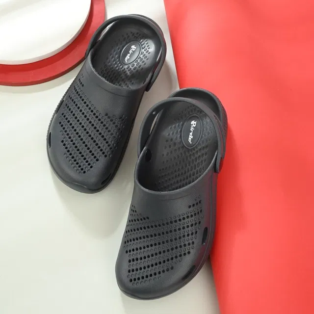Clogs for Men (Black, 6)