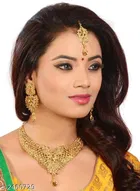 Elegant Jewellery Set for Women 