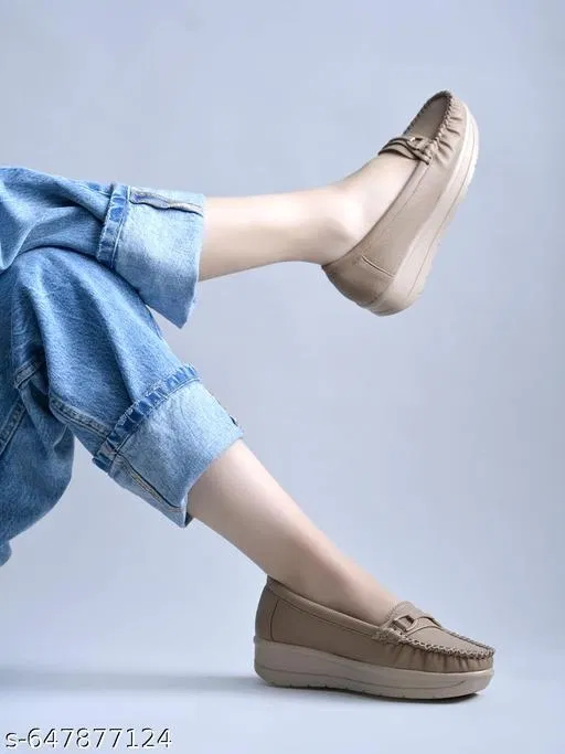 Shoetopia Loafers (Beige, IND-8)