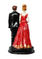 Polyresin Loving Couple Showpiece 