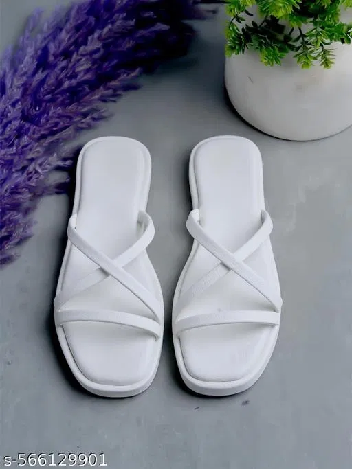 Shoetopia Women's Flats - White (Size 4.0)