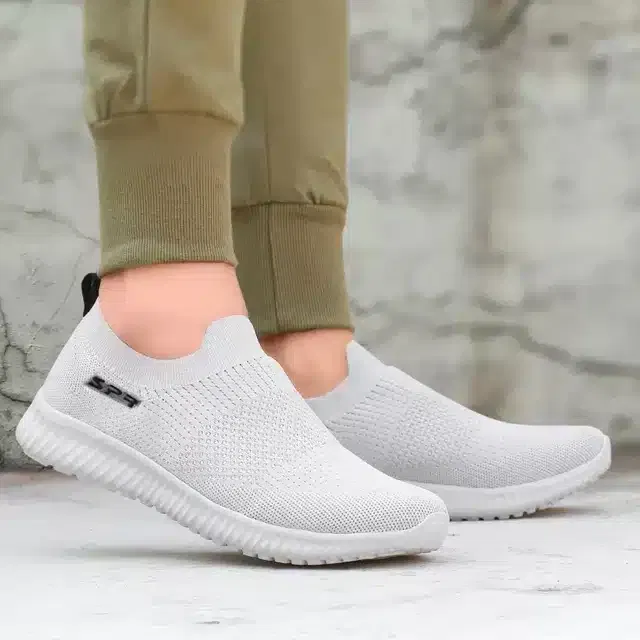 Sports Shoes for Men (Light Grey, 7)