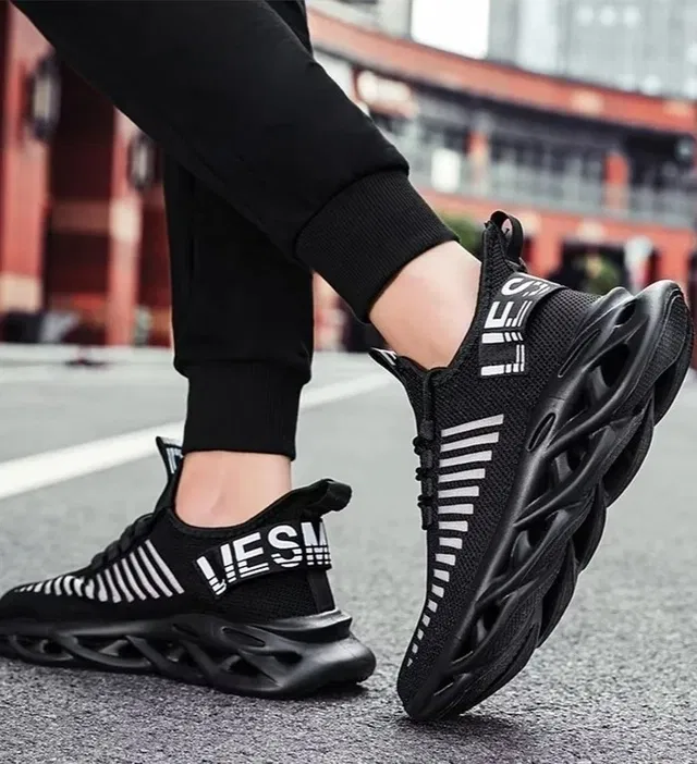 Sports Shoes for Men (Black, 9)