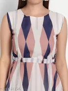 Pretty Sleeveless Georgette Kurti for Women 