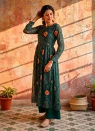 Bindu Bandhej Naira Kurti for Women 