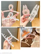 Plastic Hair Clutcher for Women & Girls 