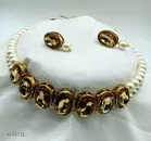 Elegant Pearl Jewellery Set