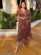 Ethnic Motifs Printed Kurti Set for Women 